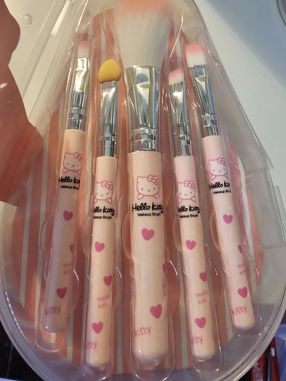 Hello Kitty Peach & Pink Cosmetic Brush Set